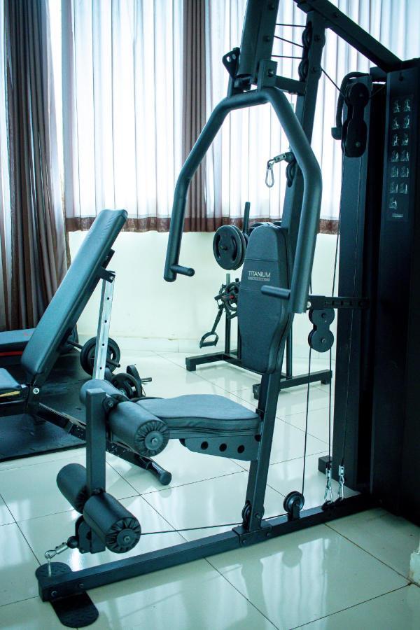 Hotel H2 Congonhas コンゴーニャス エクステリア 写真 Leg press machine