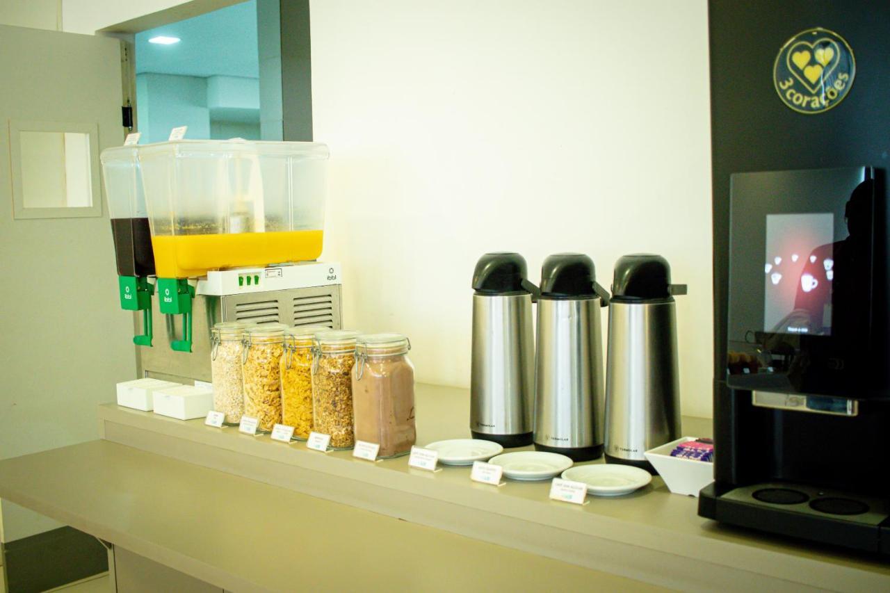 Hotel H2 Congonhas コンゴーニャス エクステリア 写真 A typical hot beverage bar