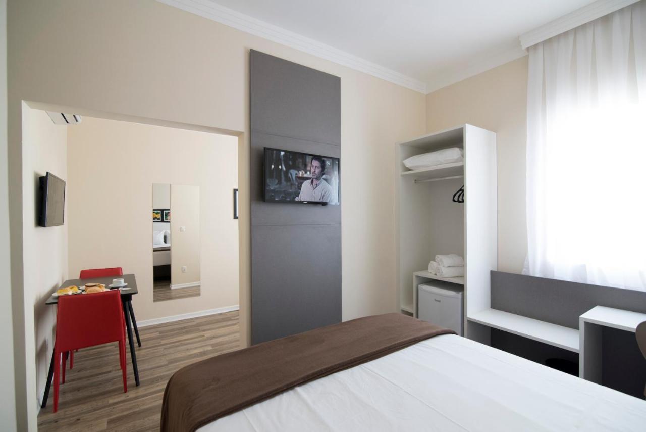 Hotel H2 Congonhas コンゴーニャス エクステリア 写真 A typical room at a B&B