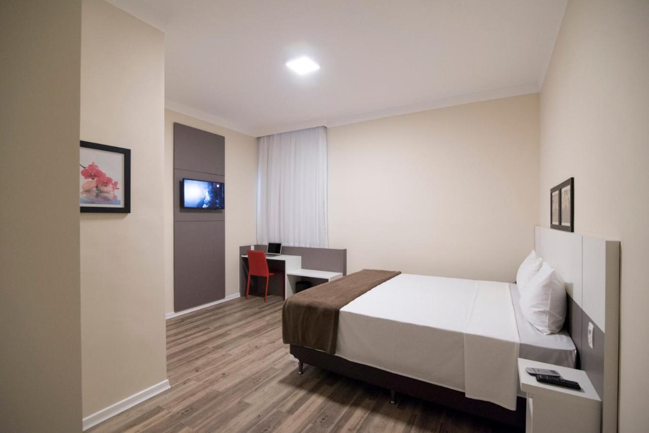 Hotel H2 Congonhas コンゴーニャス エクステリア 写真 A room at the hotel